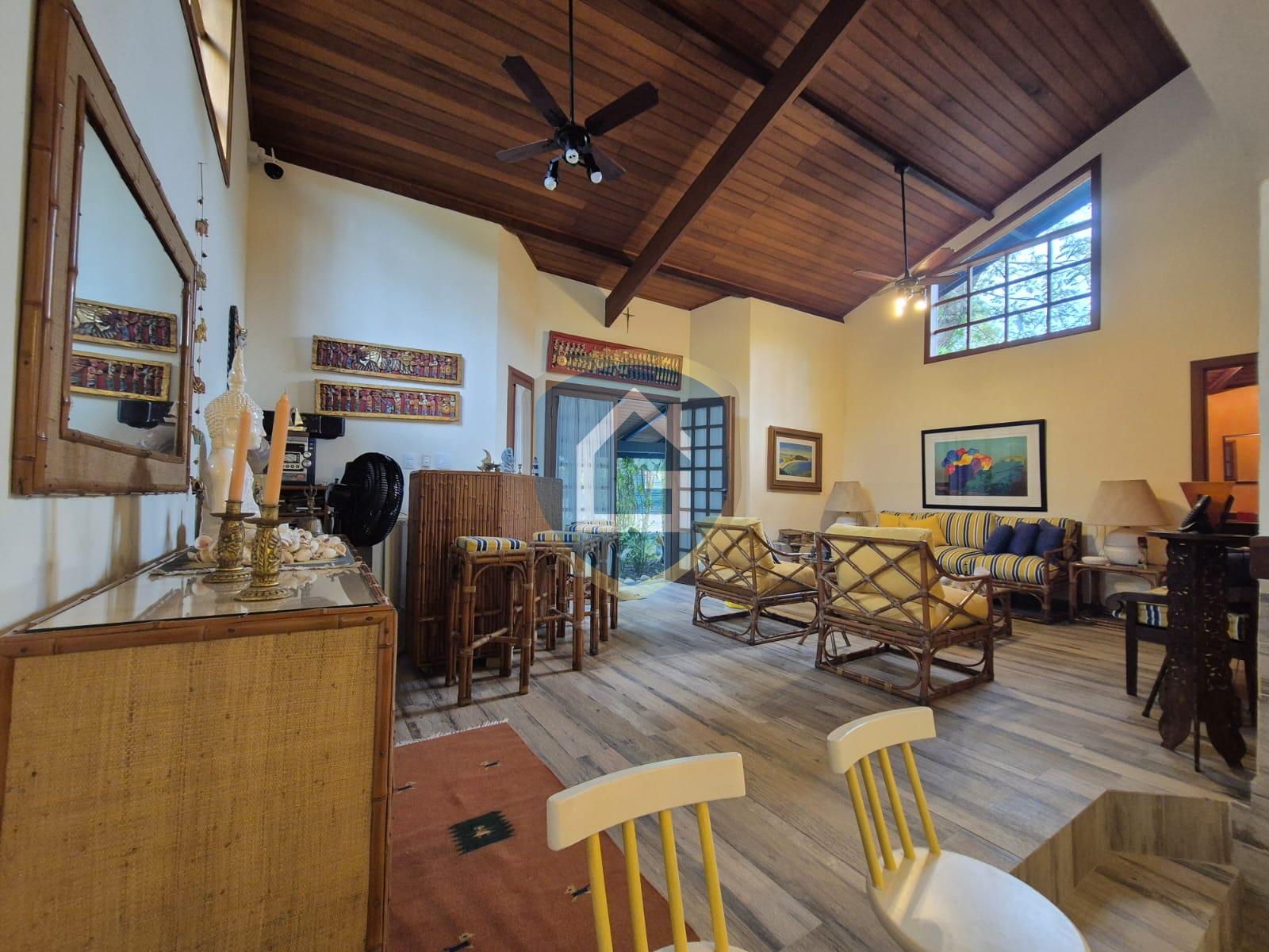 WhatsApp Image 2025-10-11 at 15.49.22 (4)