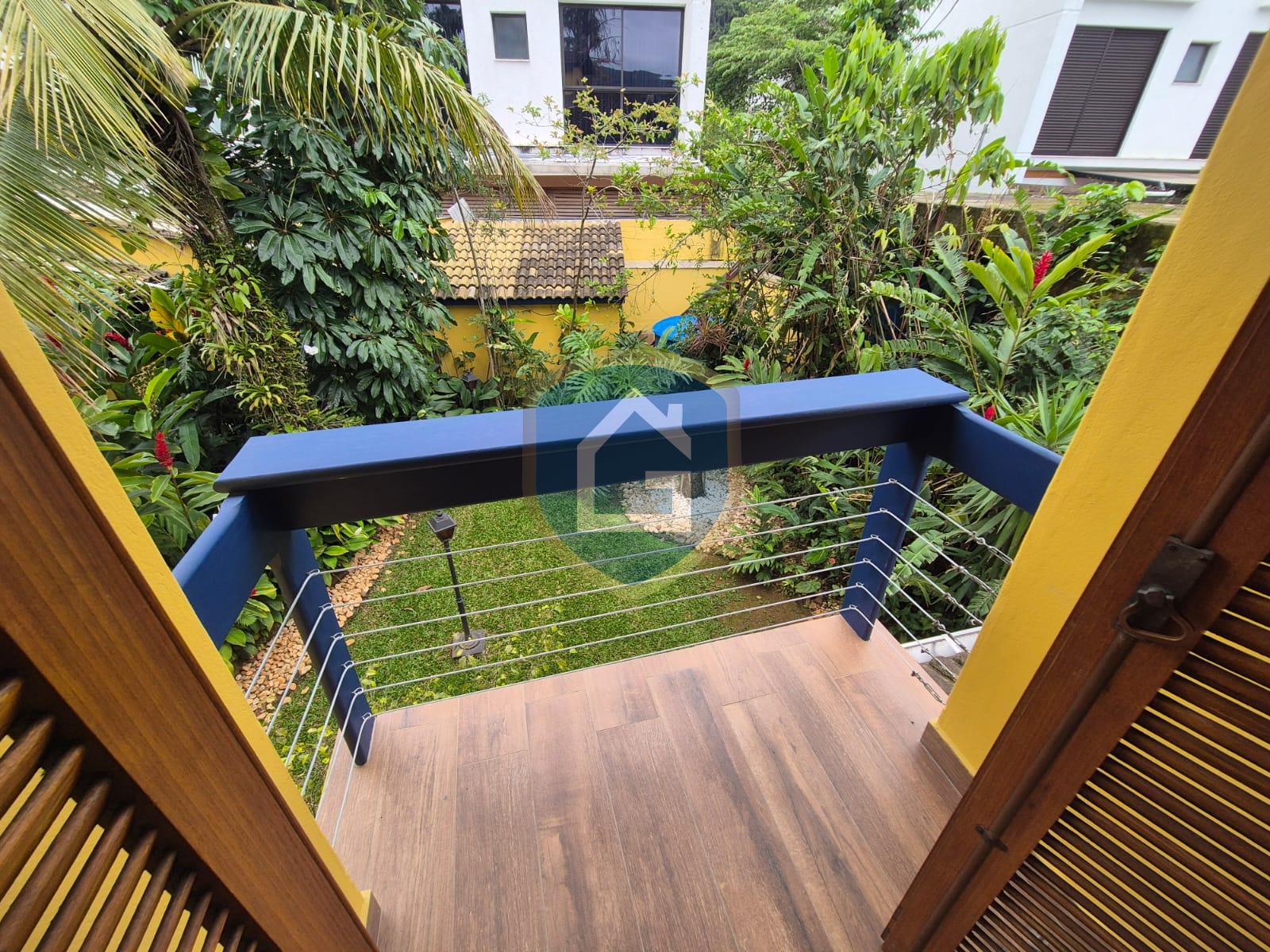 WhatsApp Image 2025-10-11 at 15.49.27 (1)